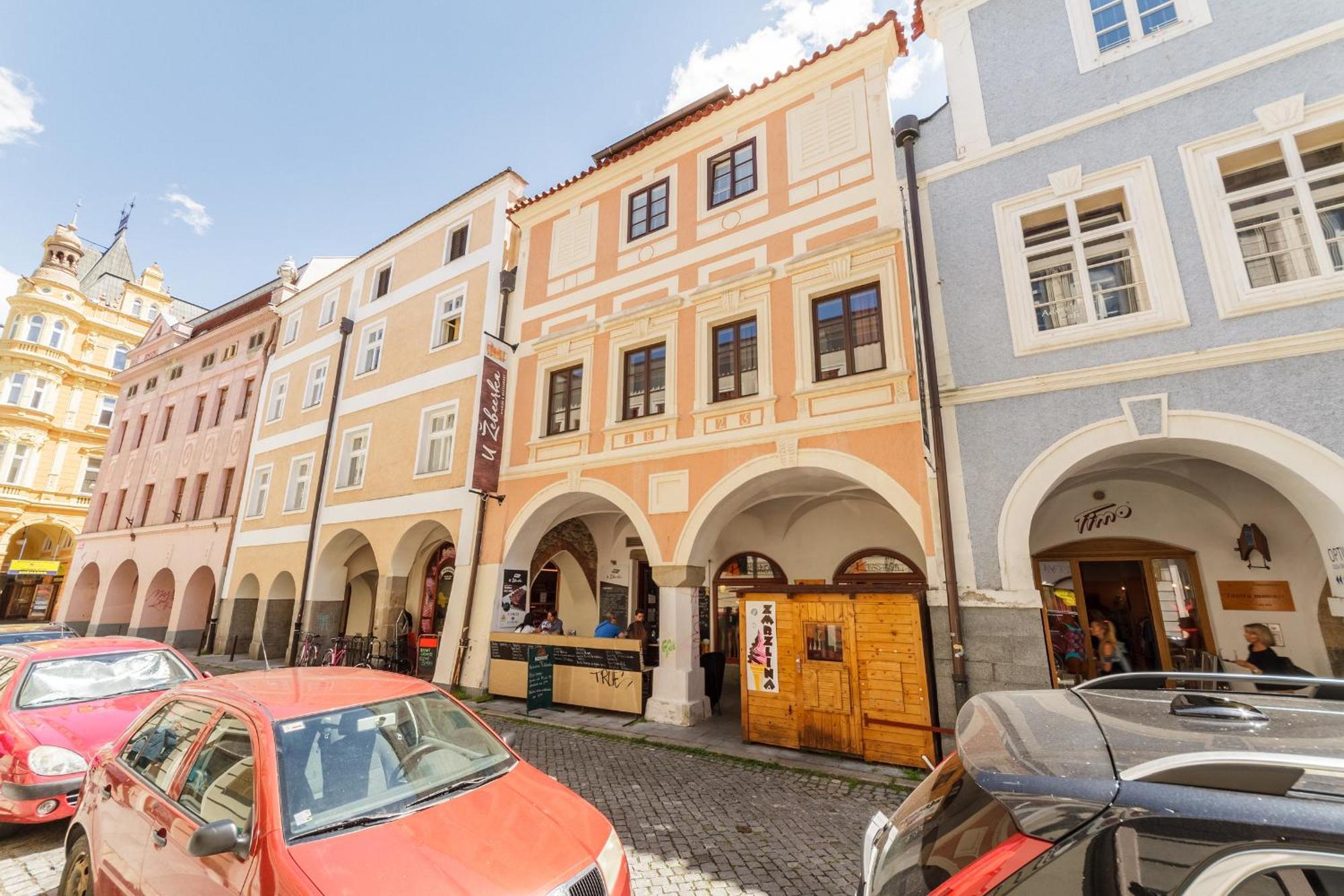 Old Town Charles Apartments Ceske Budejovice Buitenkant foto